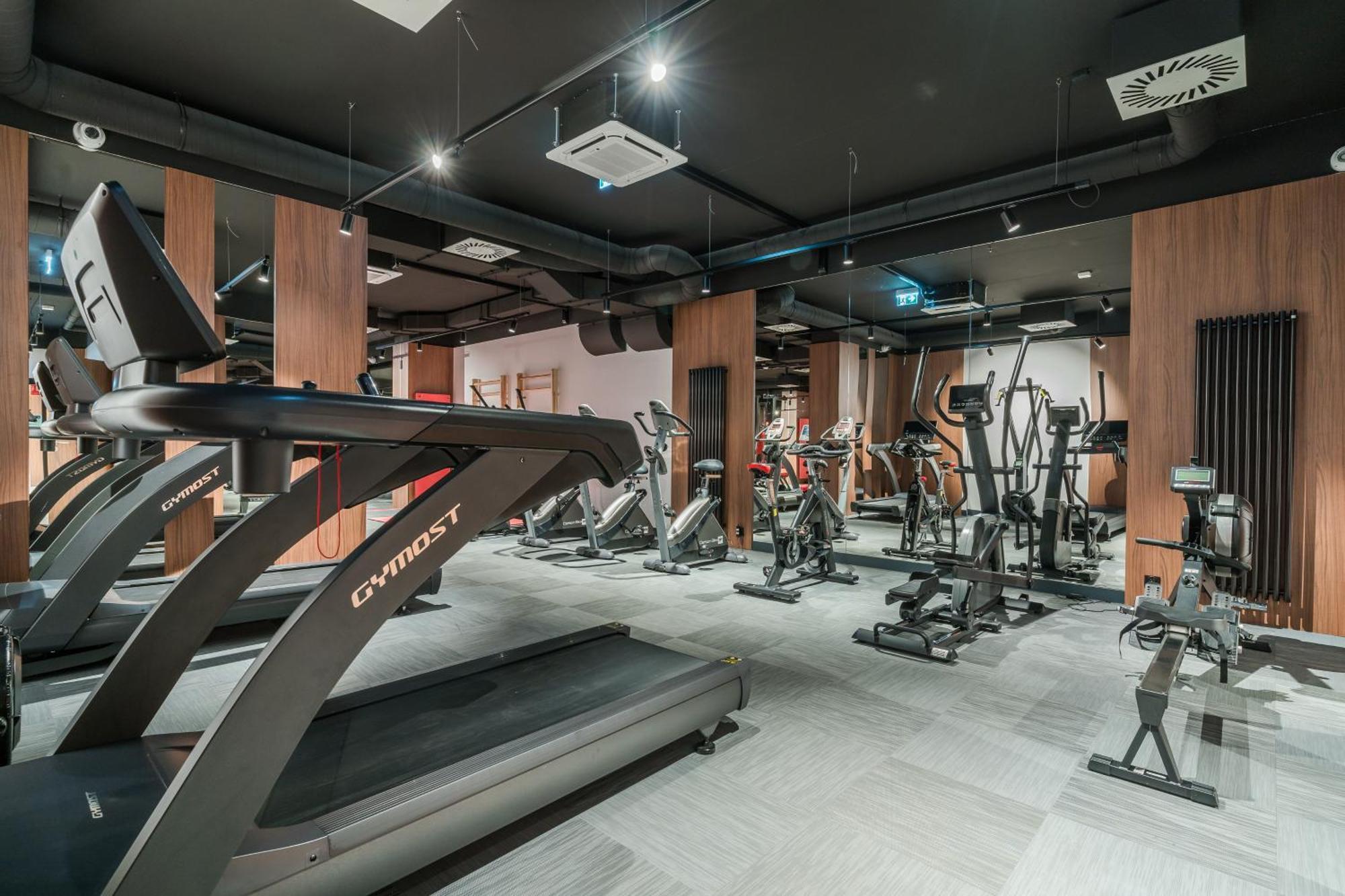 Apartmate- Oldtown Sienna Grobla Comfy Apartment Sauna & Free Gym Gdańsk Buitenkant foto